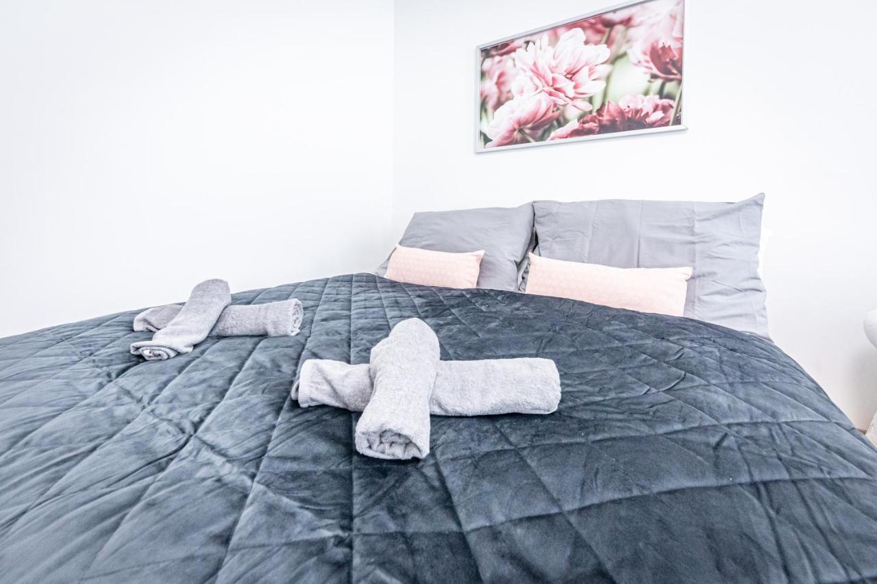 Premium City Apartment Close To Metro U2 & Vienna Congress Center Bagian luar foto